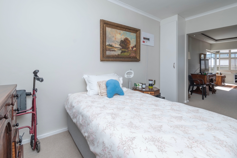 To Let 1 Bedroom Property for Rent in Mouille Point Western Cape